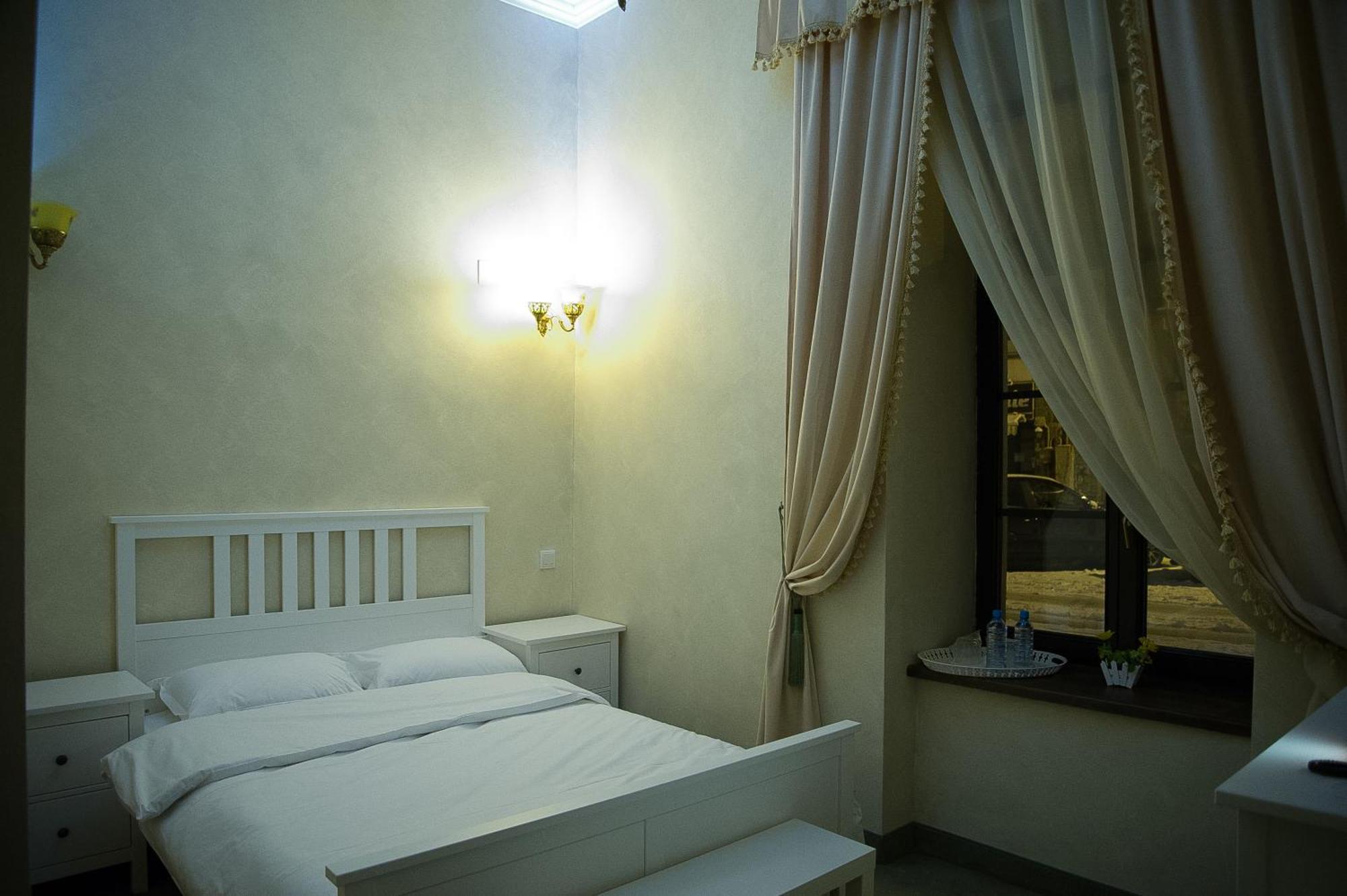 Regal 1880 Hotel Sinaia Bilik gambar